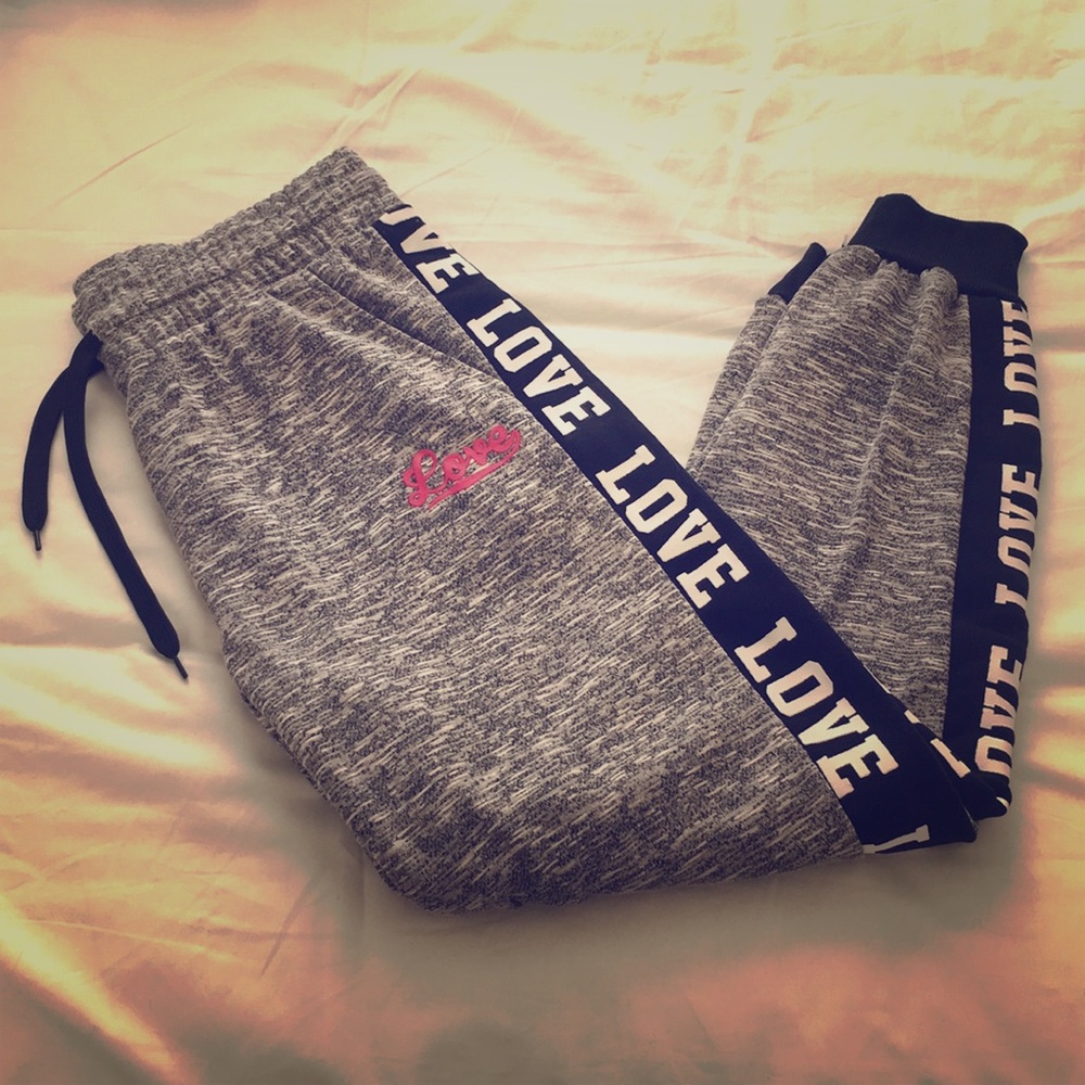 NWT Love Sweatpants